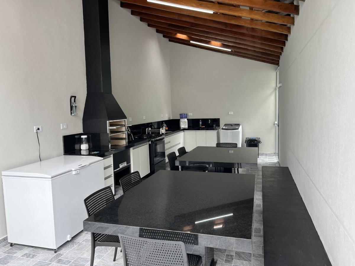 Casa Em Martim De Sa *